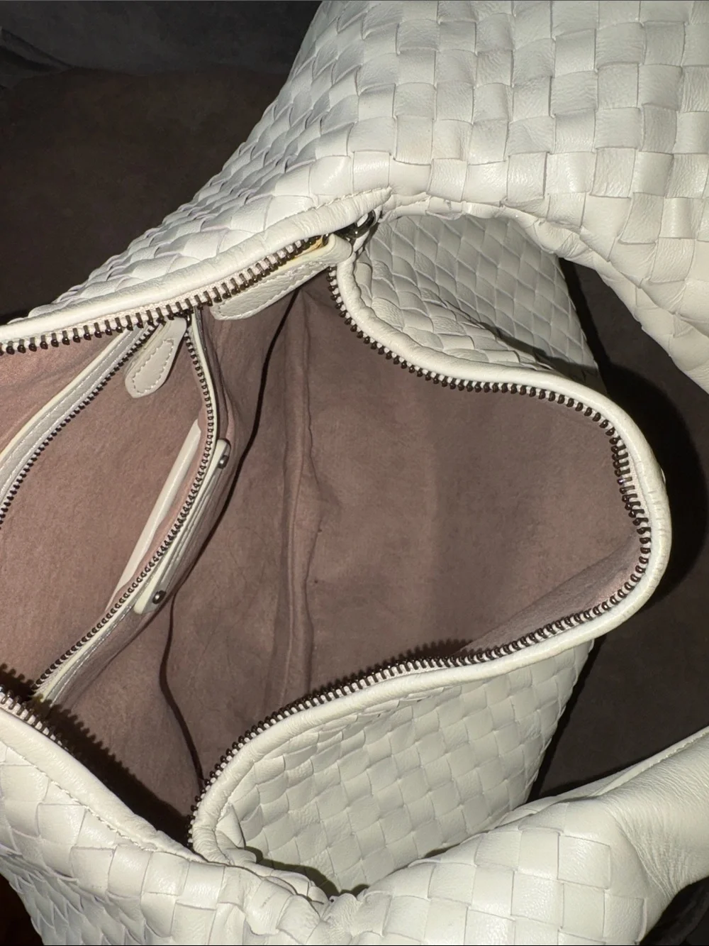 Italian LeatherVera Pelle Cream Woven Hobo Bag